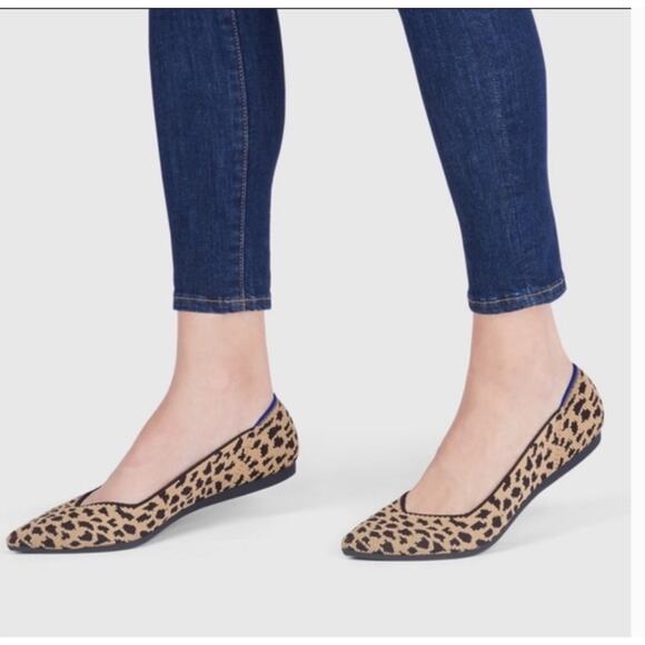 Rothy's Point Toe Flats 7.5 Leopard Spot Tan Black Comfort Travel Academia - Picture 1 of 7